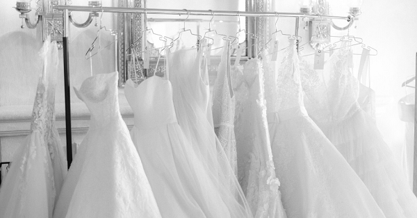 How To Steam A Wedding Dress