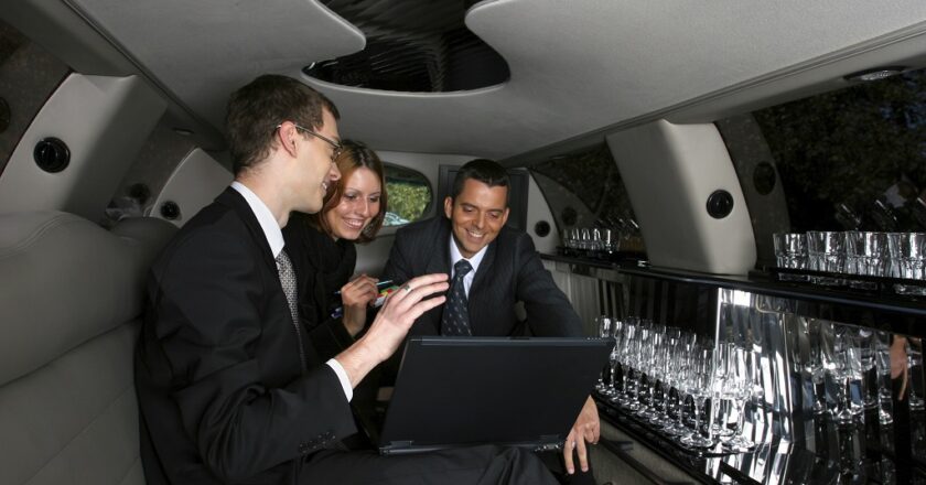 The Ultimate Guide to Planning a Corporate Event With VIP Limo Transportation