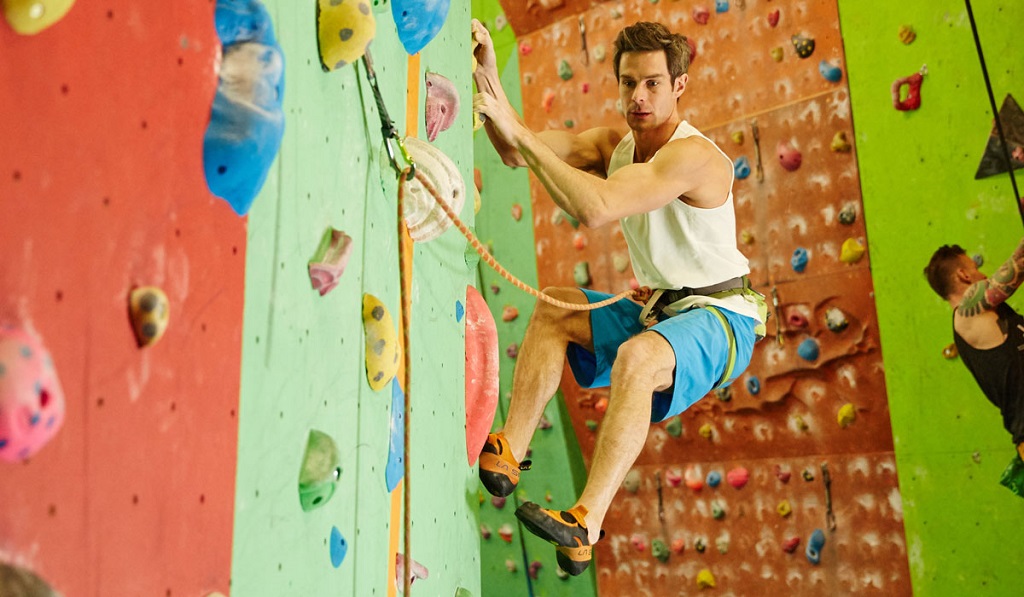 Support Local Climbing Gyms with Old Climbing Rope