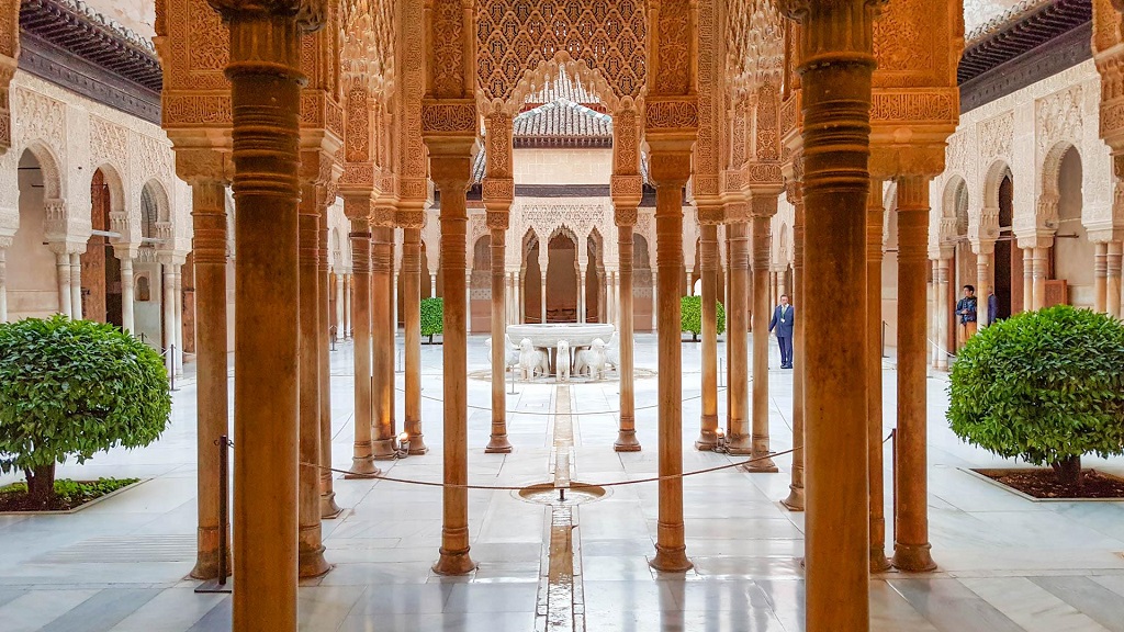 Alhambra: Why Spain is a Popular Tourist Attraction