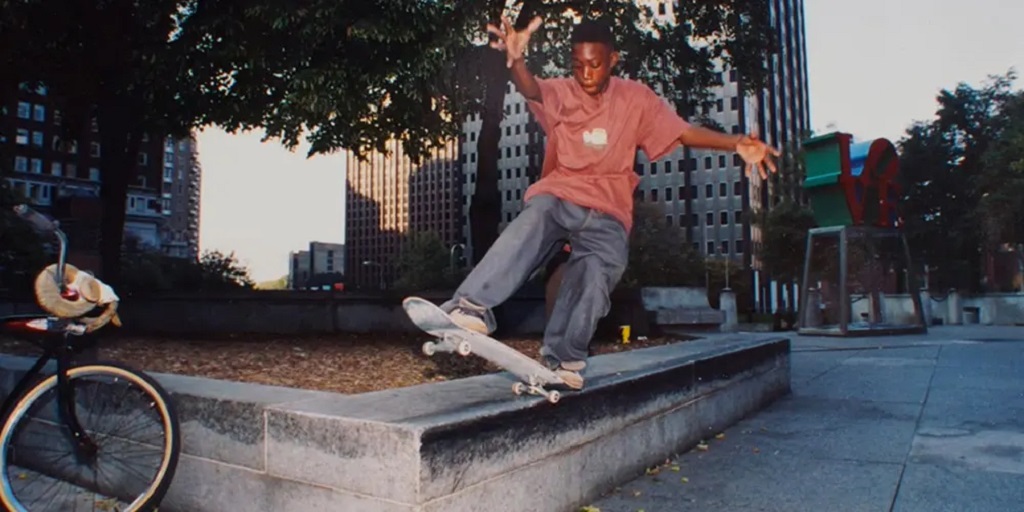 The Evolution of Skater Pants and the Skateboarding Culture