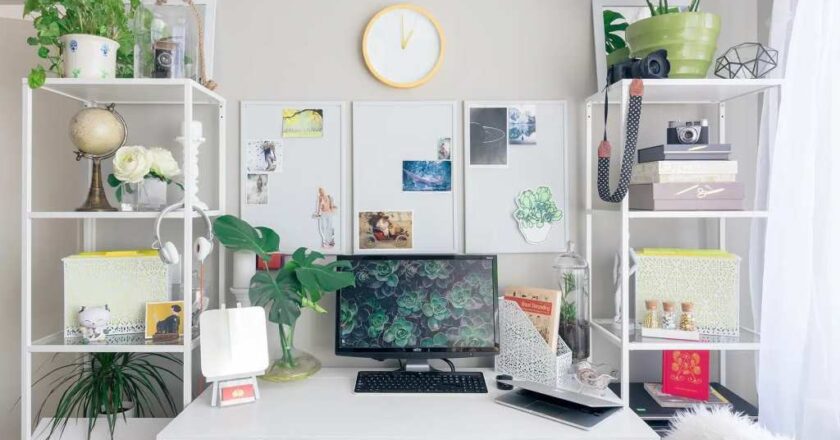 How to decorate a home office on a budget