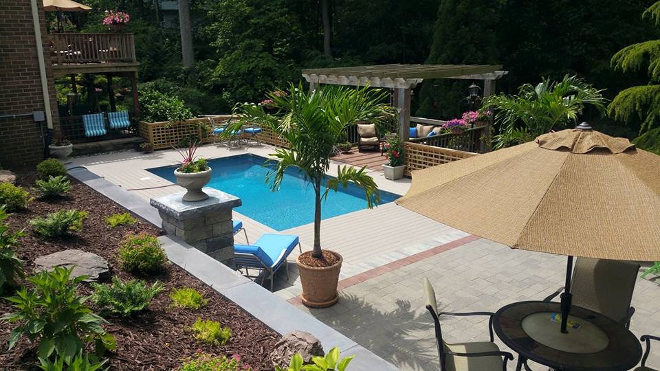 How to create a backyard paradise?