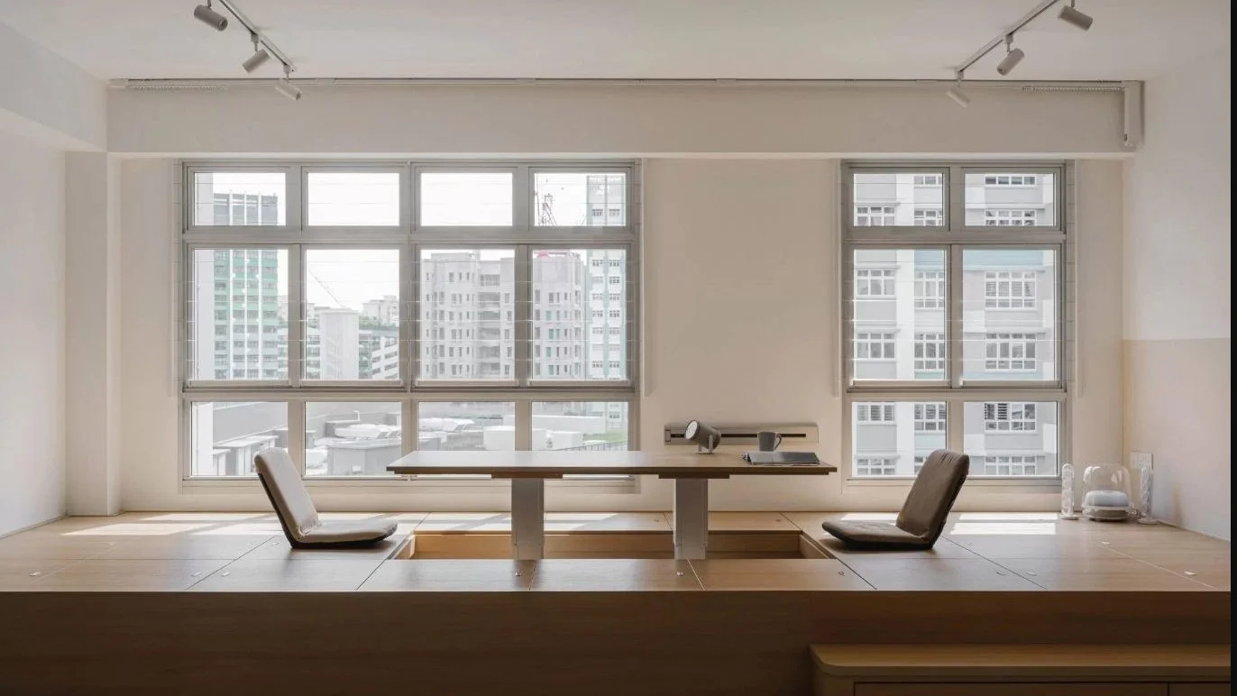 Do glass windows reflect sound