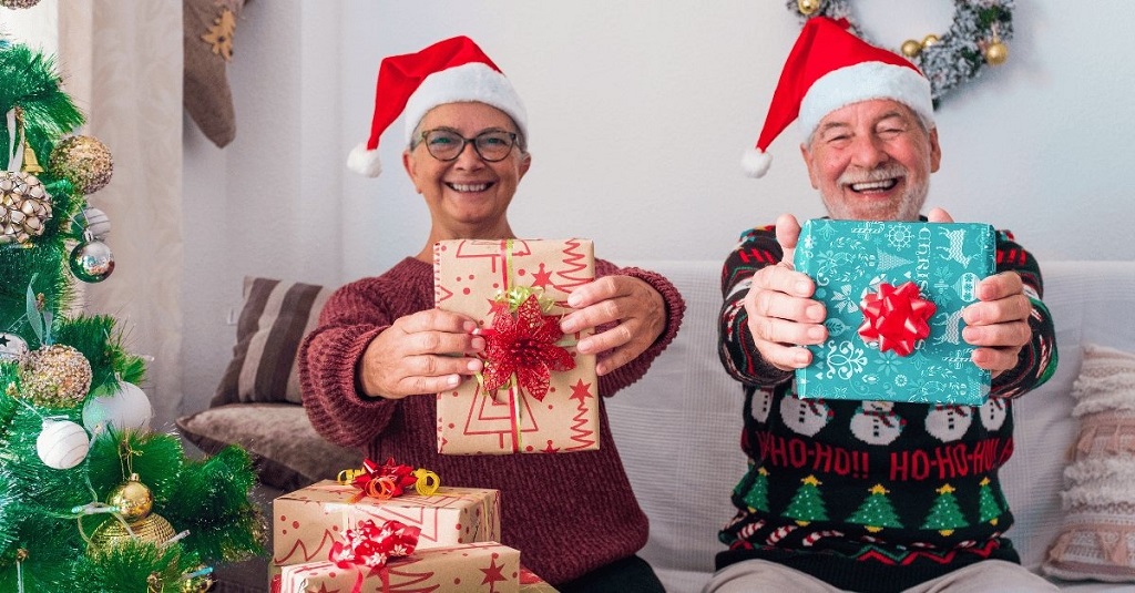 What is a good gift for older parents