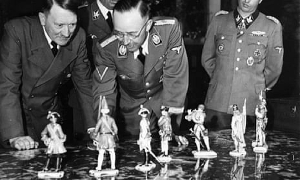 What gift did the Germans have for the prisoners for the New Year in the Night