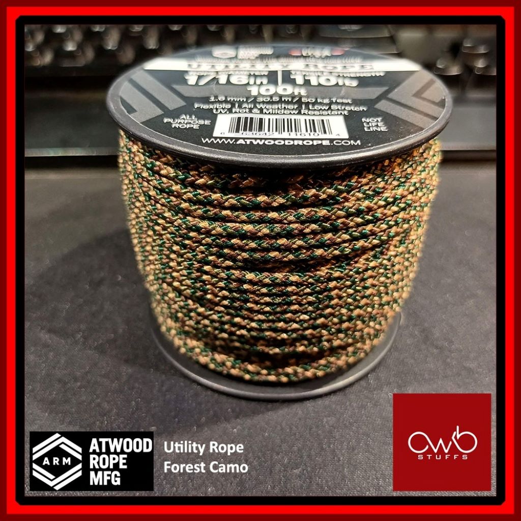 Boater handling Attwood 11704-2 rope, highlighting its strength and marine utility.