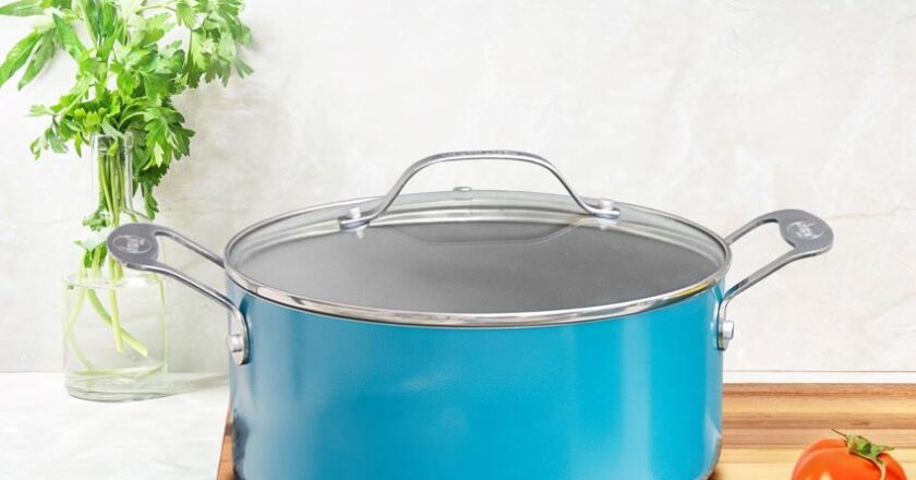 Affordable Yet Durable: Gotham Steel 5 Qt Ceramic Stock Pot Review